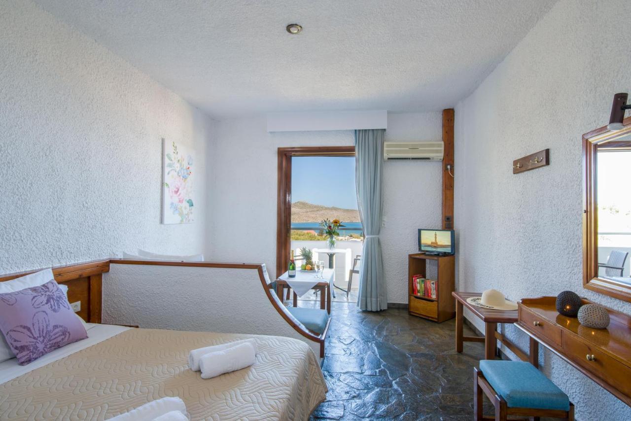 Folia Apartments Chania Agia Marina  Bagian luar foto